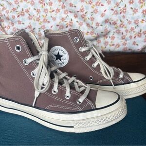 Converse Women's High-Top Sneakers - Dark Brown and Cream
